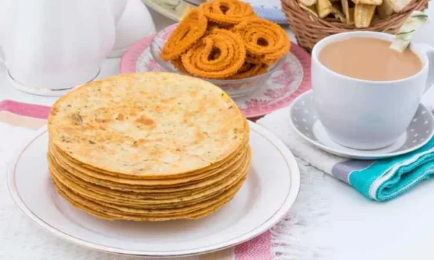From Snack to Nutrition: The Complete Story of Khakhra and Its Role in a Balanced Diet